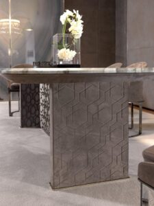 Nila Dining Table