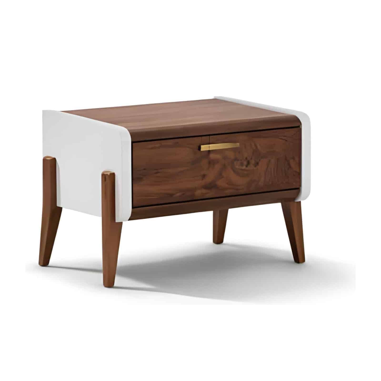 Bedroom set furniture finish and room styling view - image 61640