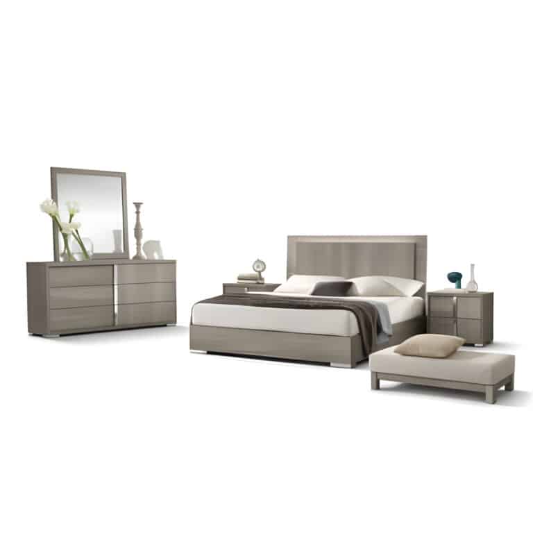 Sora Bedroom Set