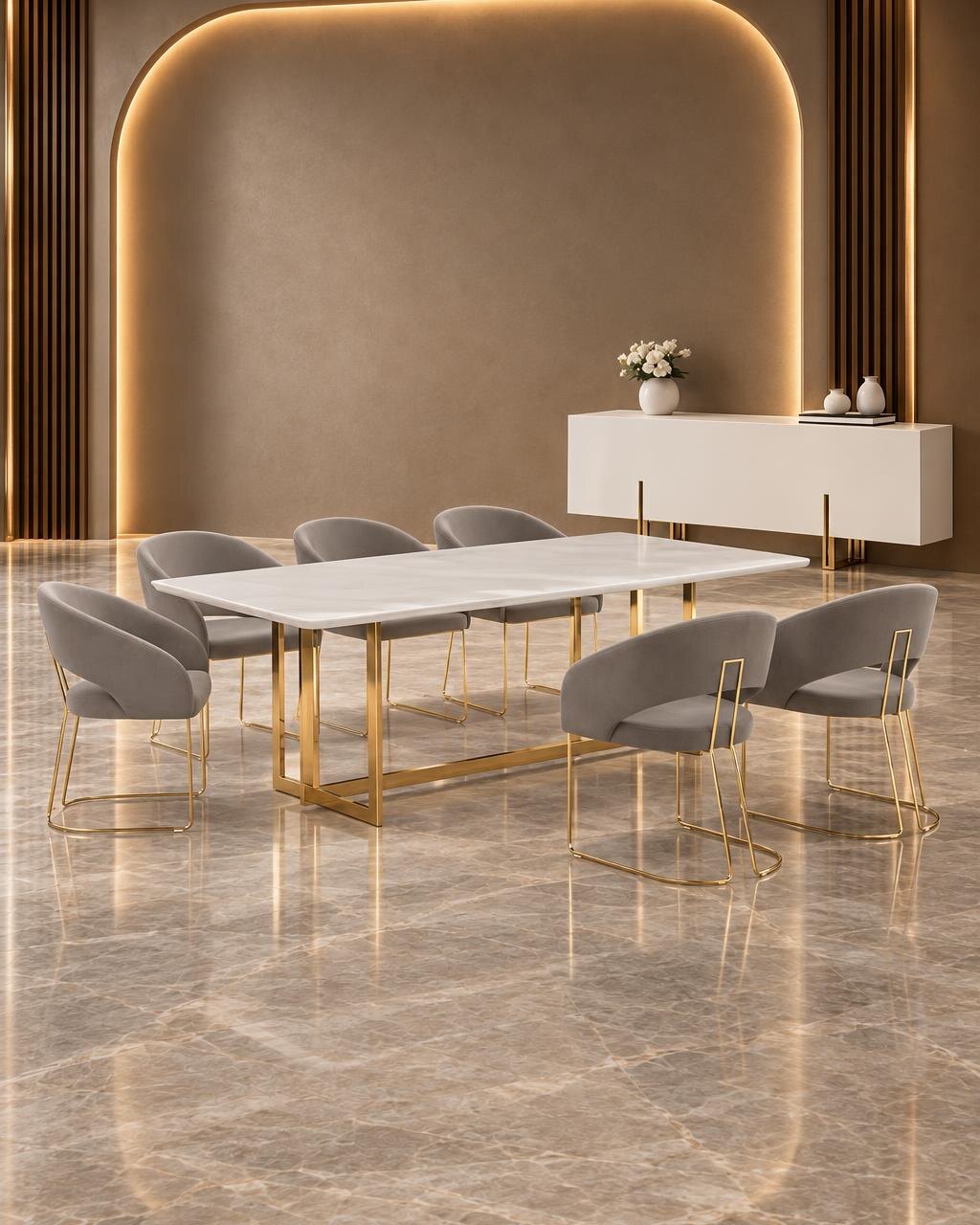 Ravela Dining Room Set